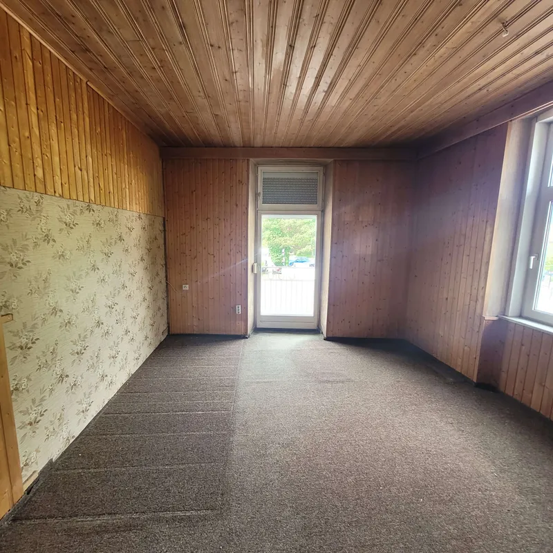 Innenraum im Bestand vor weiteren Renovierungsarbeiten
