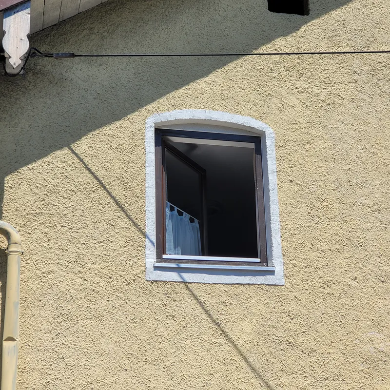 Fertiggestellte Wandfläche als neutrales Projektmotiv