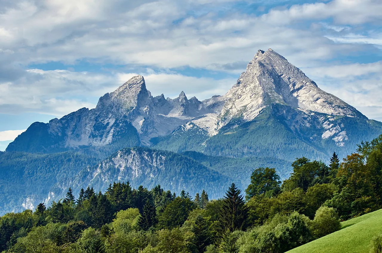 Watzmann-Massiv über der Region Freilassing
